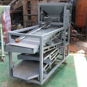 甘肅隴南花椒清選篩 小型花椒清選篩產(chǎn)量 500型花椒篩時產(chǎn)300公斤